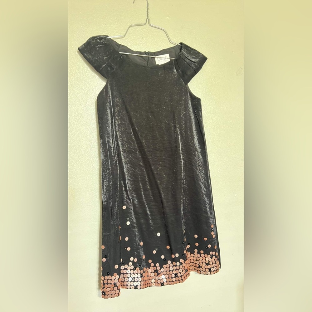 Girl black dress with black/tan on bottom